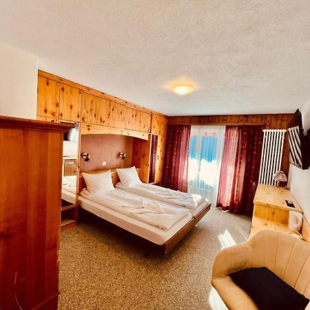 Hotel Old Jnn Клостерс Экстерьер фото