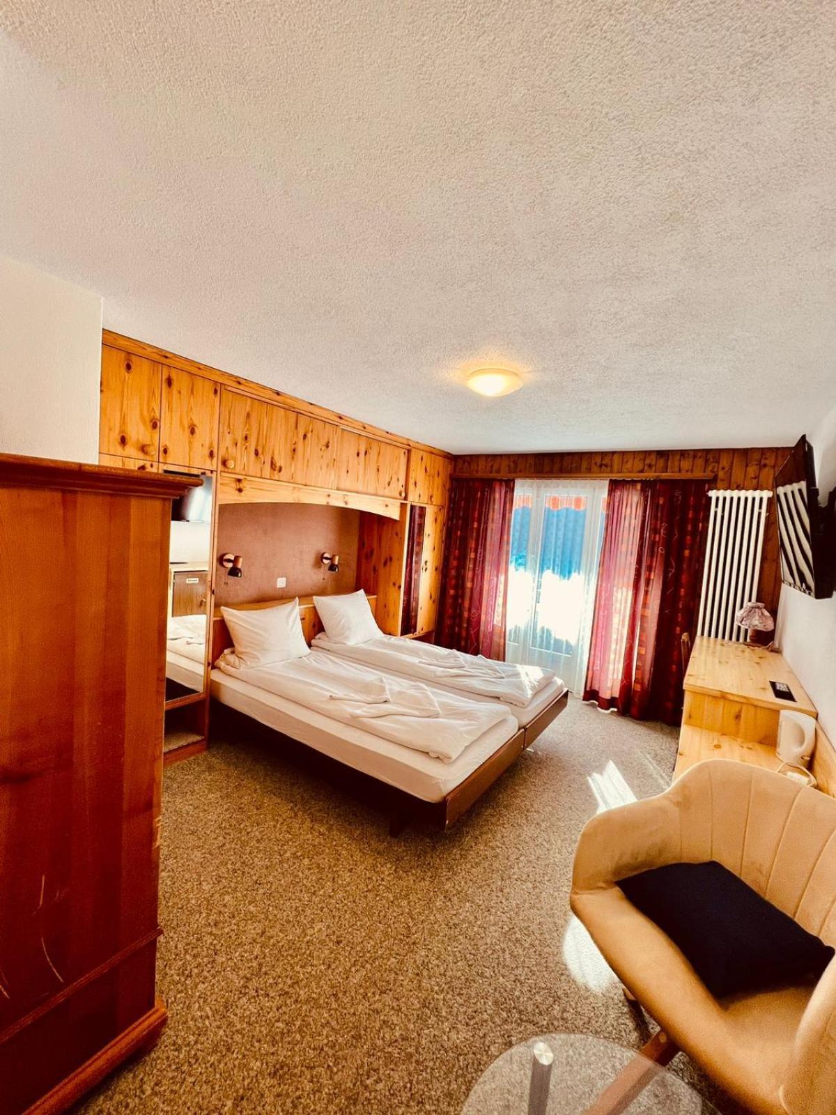 Hotel Old Jnn Клостерс Экстерьер фото